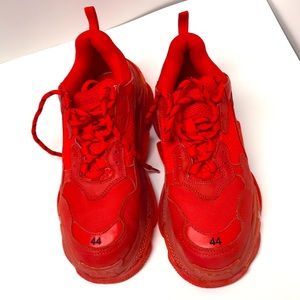 Balenciaga Triple S
Balenciaga